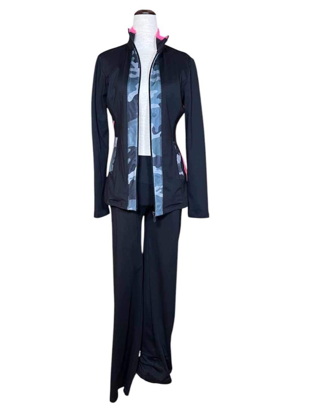 Boston Proper 2-Piece Tracksuit - Athletic Set - Jogging Pant Suit -  XS